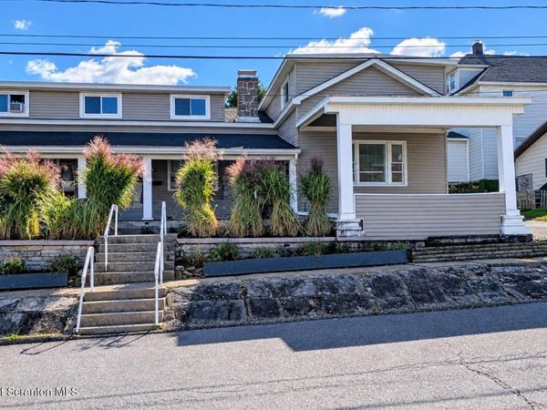 308 Church Street, Unit 306, 308, Dunmore, PA 18512