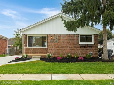 21706 Avalon Street, St Clair Shores, Mi 48080