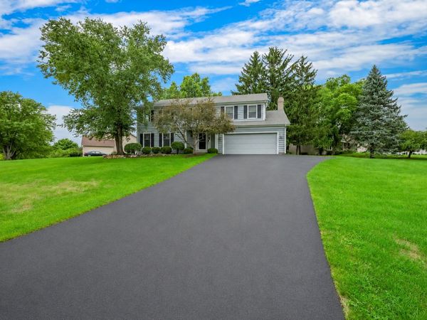 4402 FOX CREEK Drive , Crystal Lake, IL 60012