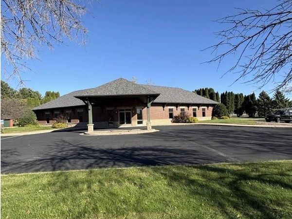 201 Cedar Falls Road, Menominee, WI 54751