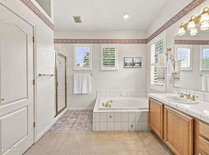 6758 Runnymede Drive, Sparks, NV 89436 Photo