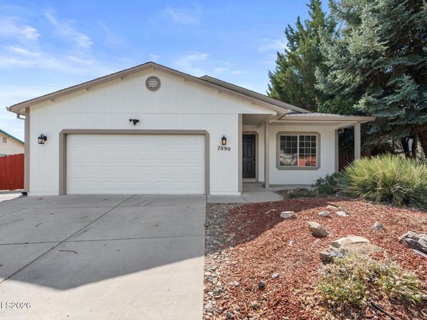 7090 Strauss Drive, Sun Valley, NV 89433