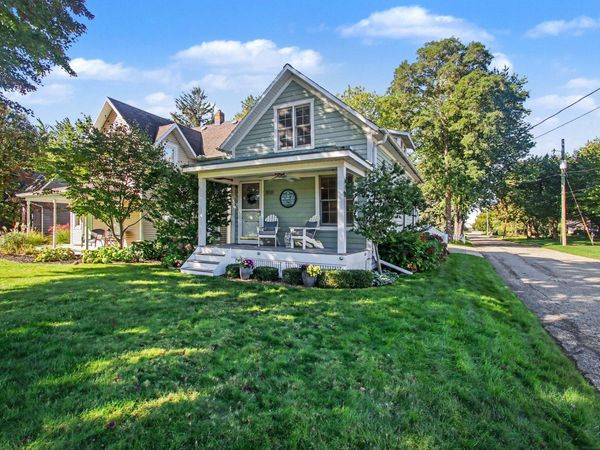 858 Saint Joseph Street, South Haven, MI 49090