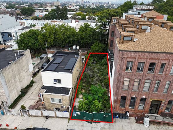 103 Vanderveer Street , Brooklyn, NY 11207