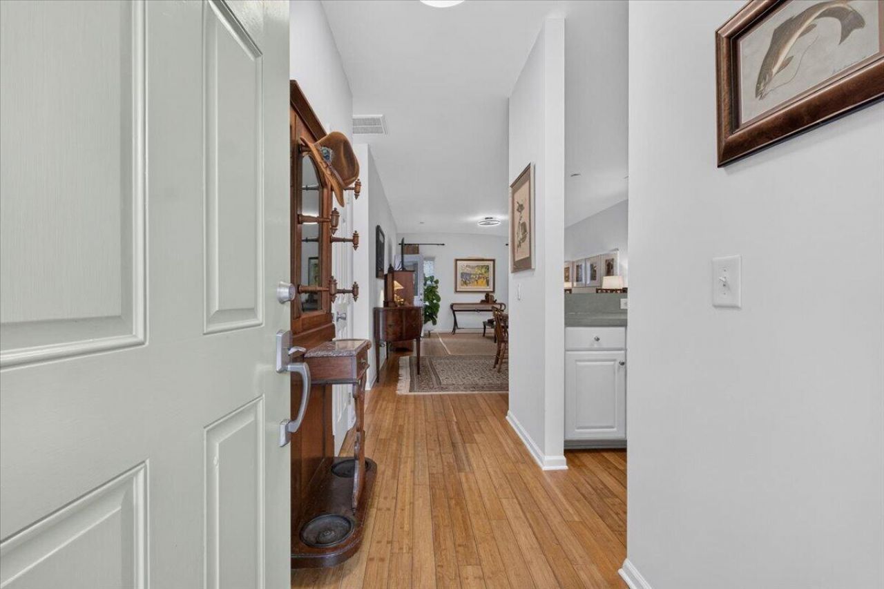 1525 Little Rock Boulevard Photo 7