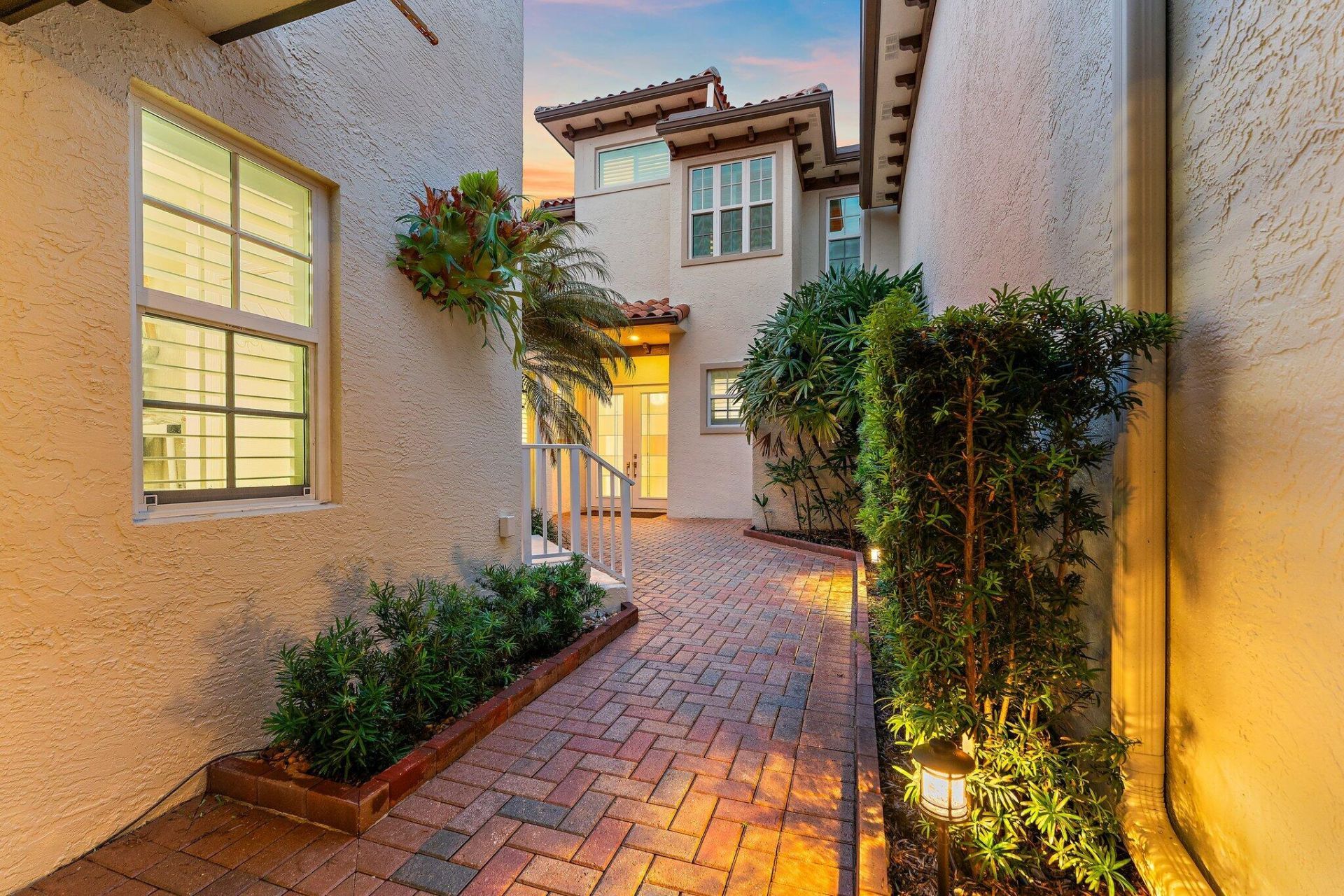 1412 Harbour Point Drive, North Palm Beach, FL 33410 Photo