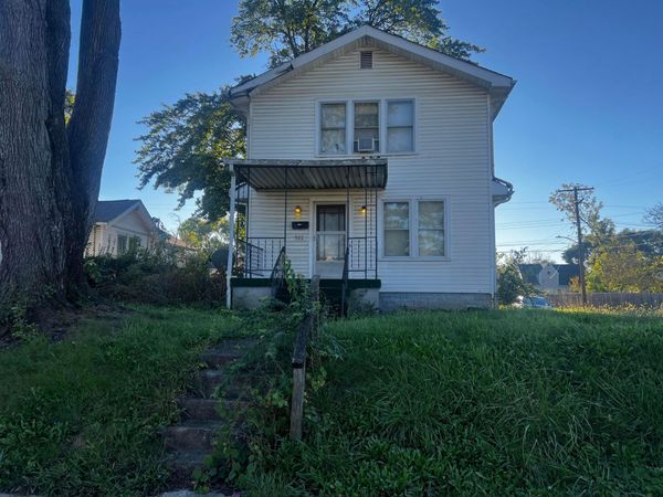 587 S Oakley Avenue , Columbus, OH 43204