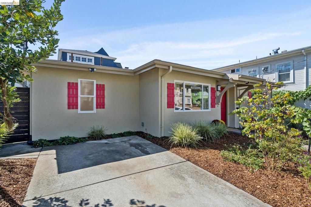 683 Brockhurst St., Oakland, CA 94609 Main Photo