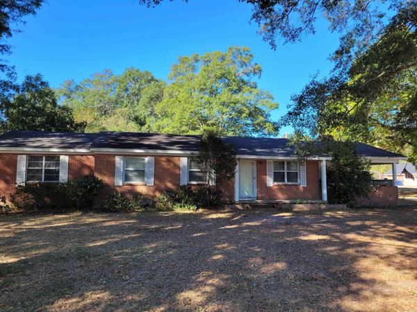 284 Iron Mt. Rd. Highway, El Dorado, AR 71730