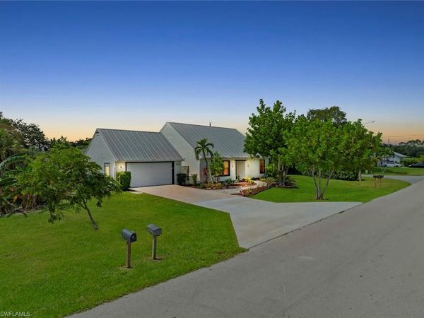 5500 29th PL SW, NAPLES, FL 34116