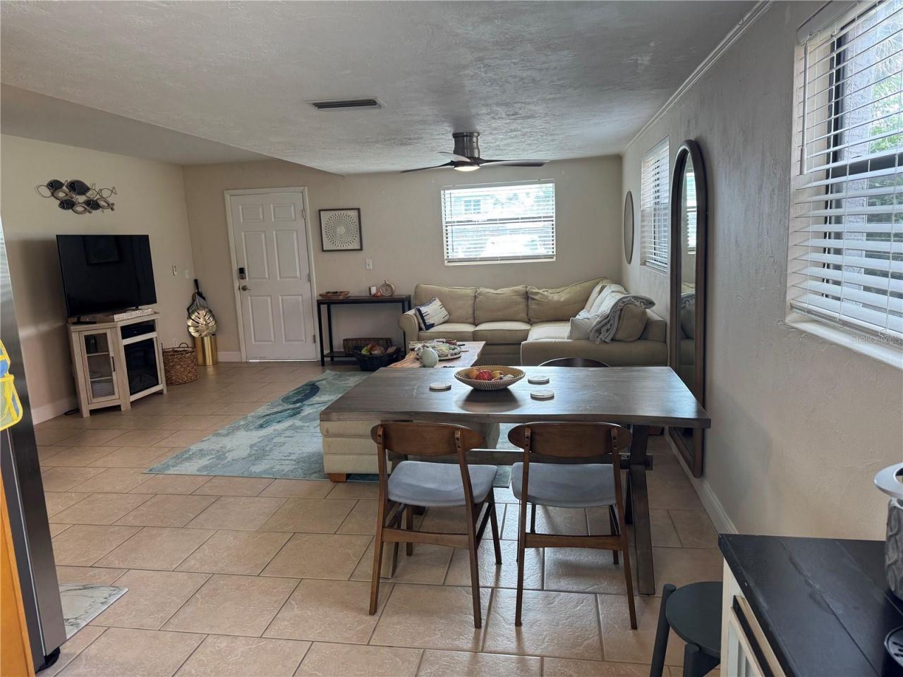 834 E 25th Avenue , New Smyrna Beach, FL 32169 Photo