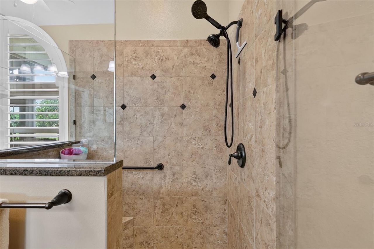 8021 Saint James Way, Mount Dora, FL 32757 Photo