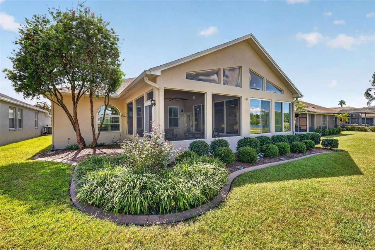 8021 Saint James Way, Mount Dora, FL 32757 Photo