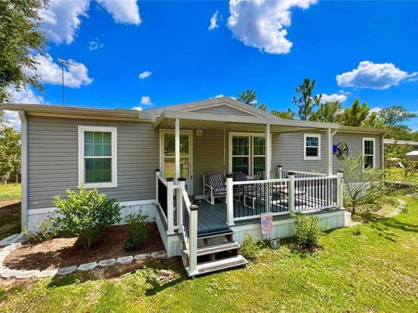 104 SILVER DOLLAR DRIVE , HAWTHORNE, FL 32640