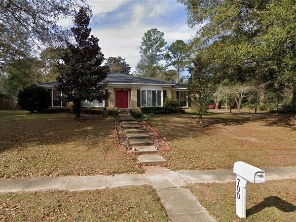 700 Spring Station Road, Mobile, AL 36609
