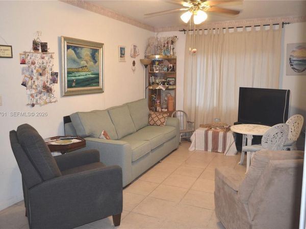 7300 Byron Ave , Unit 24, Miami Beach, FL 33141
