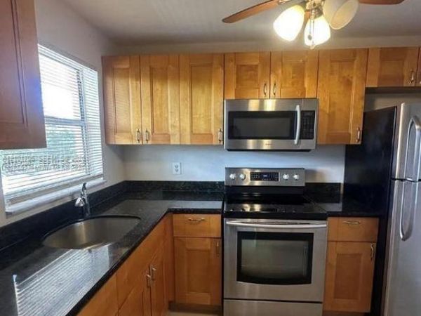 8400 Sunrise Lakes Blvd , Unit 310, Sunrise, FL 33322