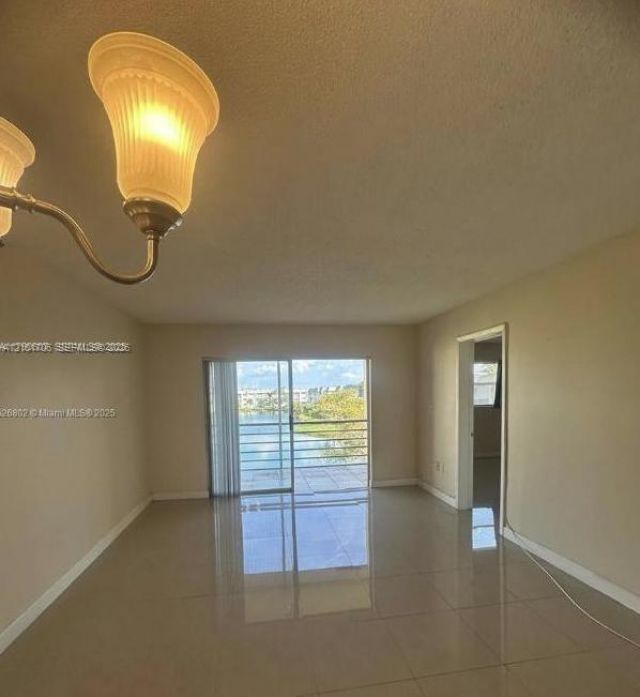 8400 Sunrise Lakes Blvd , Unit 310, Sunrise, FL 33322 Photo