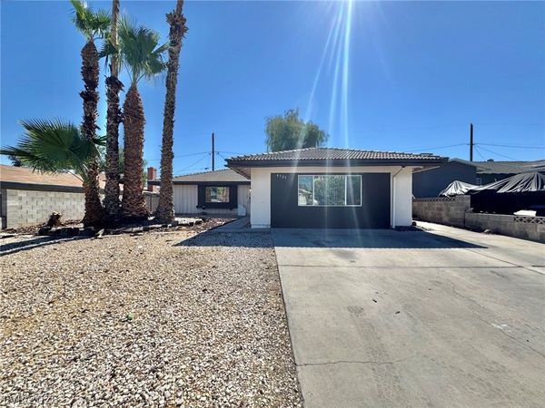 4525 Charles Ronald Avenue, Las Vegas, NV 89121