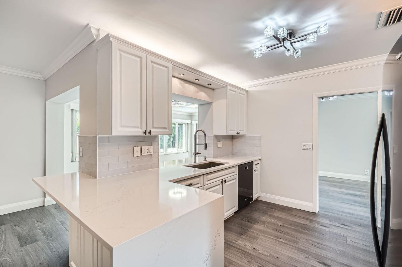 104 St Cloud Lane, Boca Raton, FL 33431 Photo