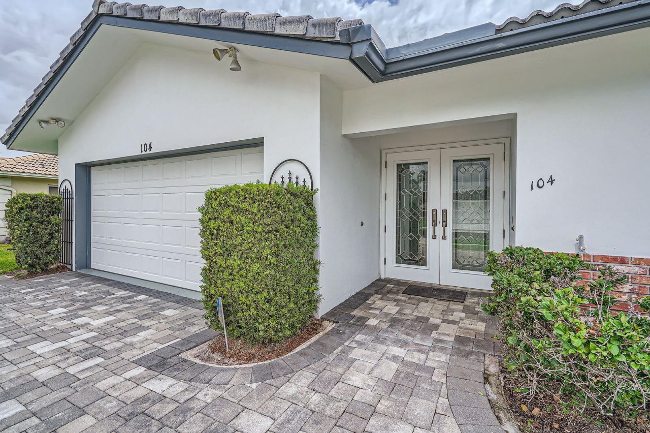 104 St Cloud Lane, Boca Raton, FL 33431 Photo