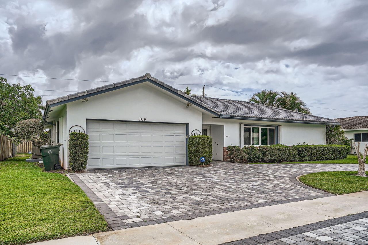104 St Cloud Lane, Boca Raton, FL 33431 Photo