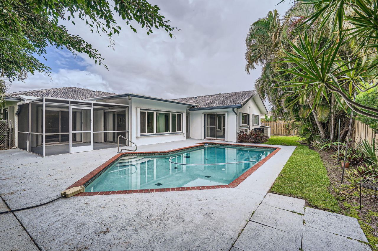 104 St Cloud Lane, Boca Raton, FL 33431 Photo