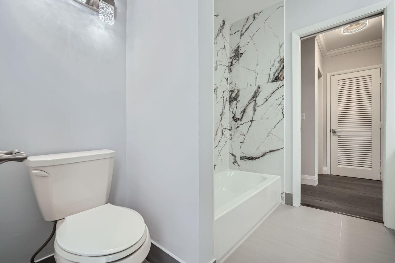 104 St Cloud Lane, Boca Raton, FL 33431 Photo