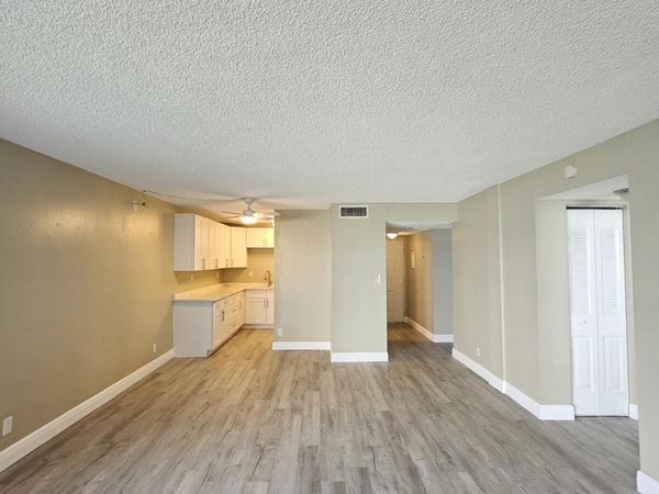 1820 N CONGRESS Avenue, Unit 201, West Palm Beach, FL 33401