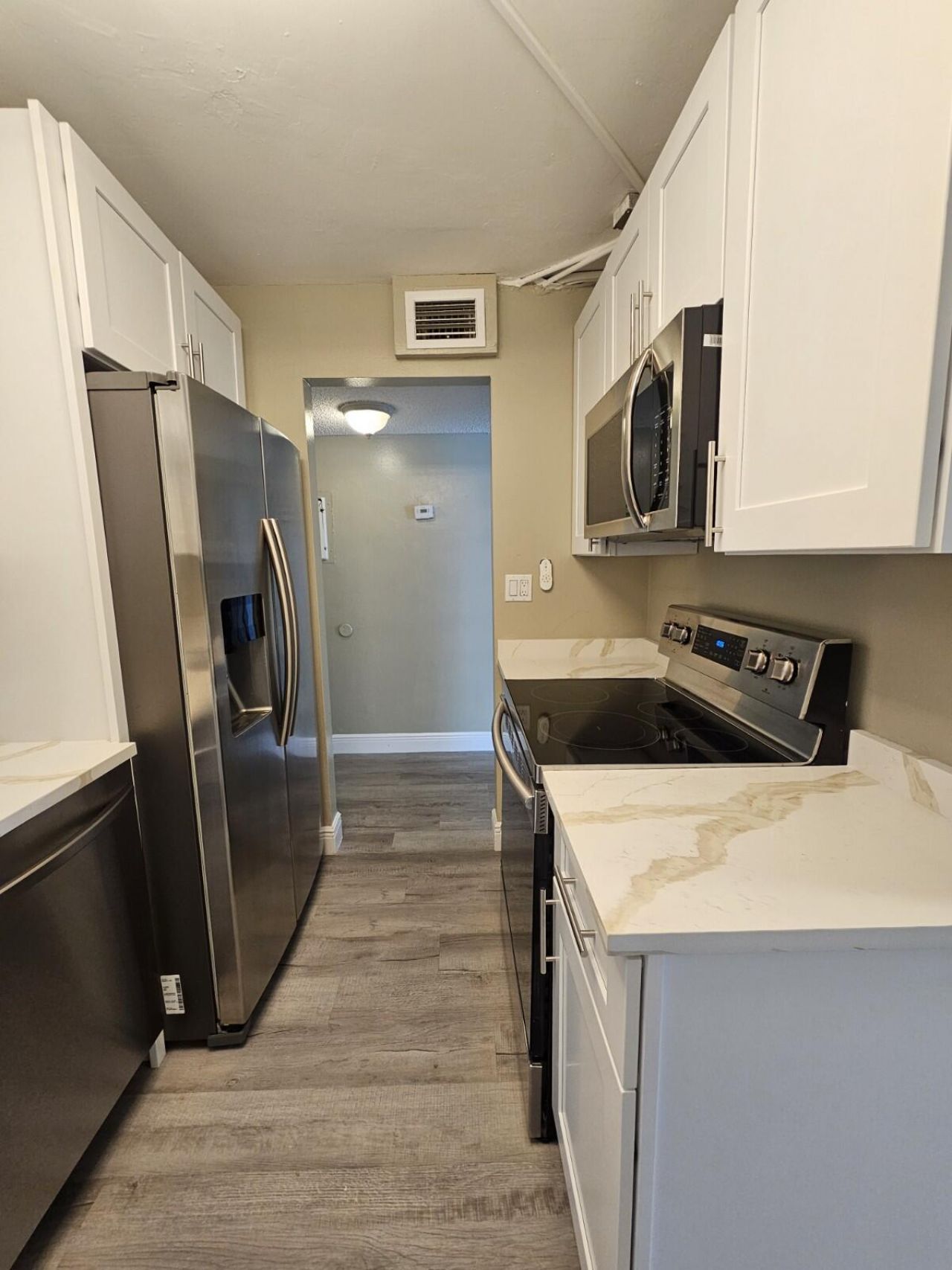 1820 N Congress Avenue, Unit 201, West Palm Beach, FL 33401 Photo