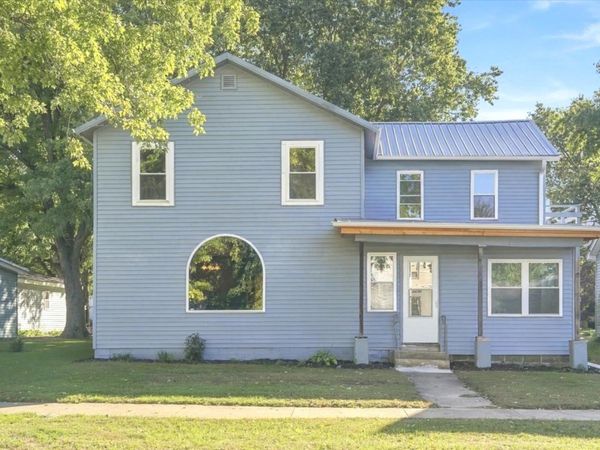 19 N Jones Street , Amboy, IL 61310