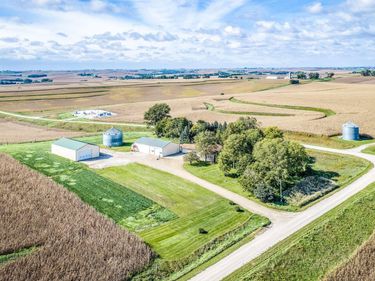 1348 OAK Road, HARLAN, IA 51537