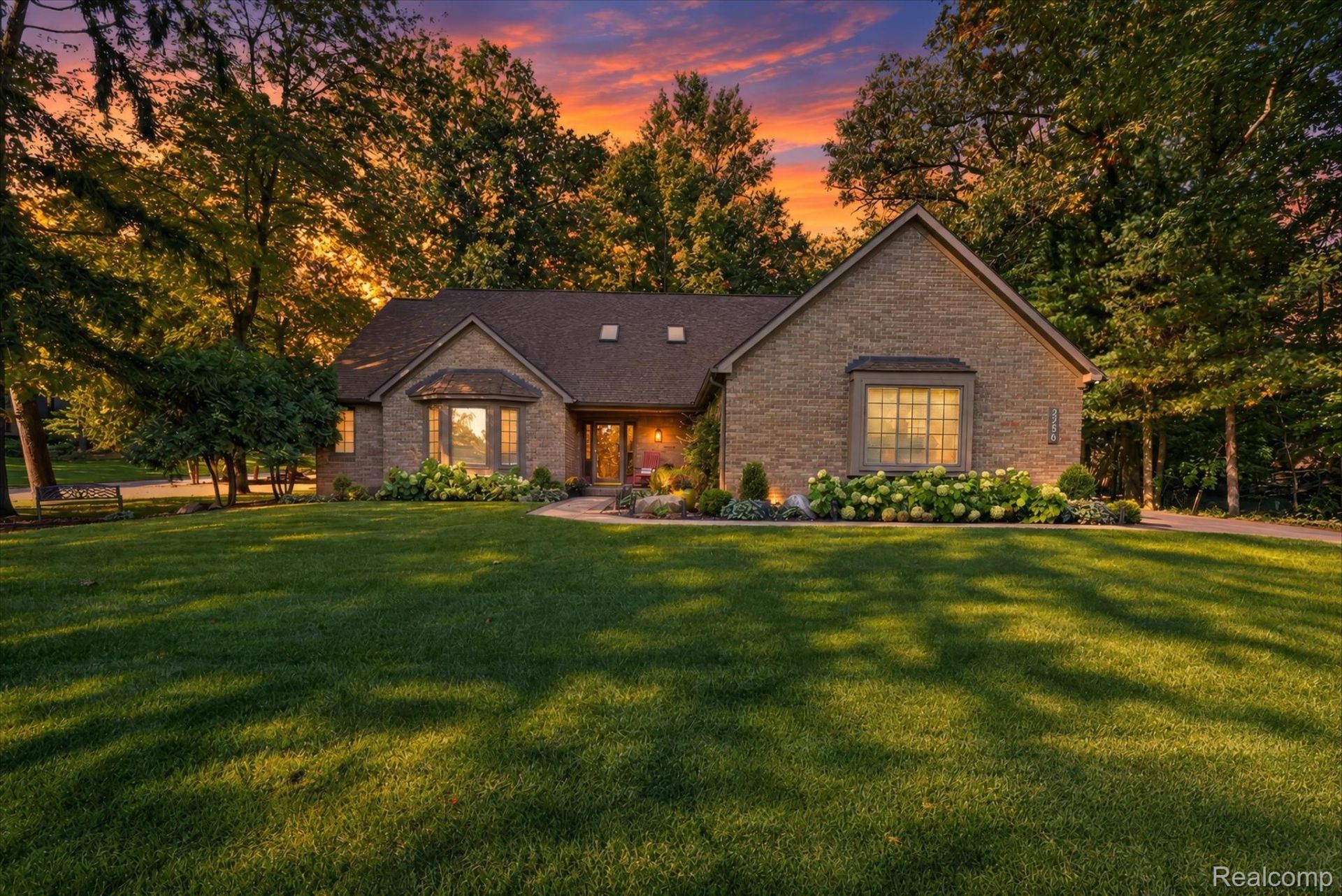 2236 Quiet Valley Trail, Brighton Township, Mi 48114 Main Photo