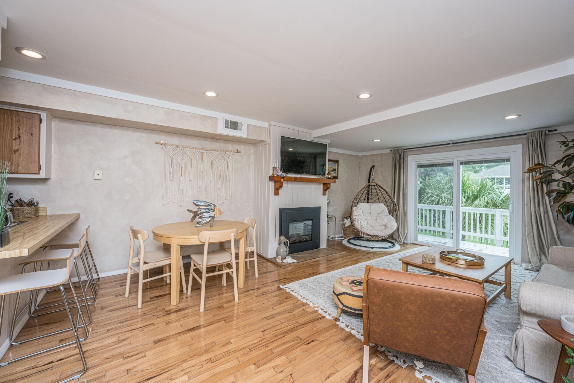 282 Driftwood Lane Photo 7