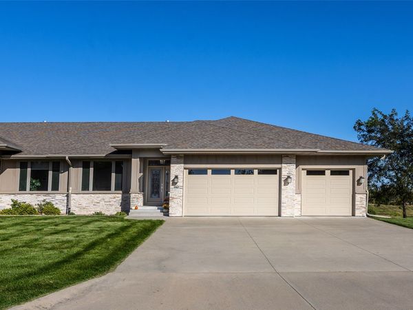 9967 NW 119th Court, Granger, IA 50109