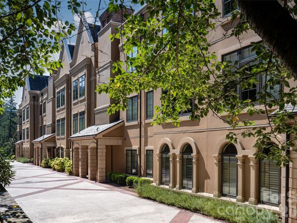 288 Macon Avenue, Unit 201, Asheville, NC 28804