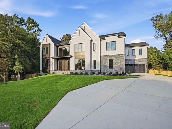 2101 GRAYSON PLACE , FALLS CHURCH, VA 22043