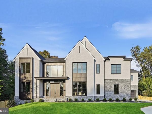 2101 GRAYSON PLACE, FALLS CHURCH, VA 22043