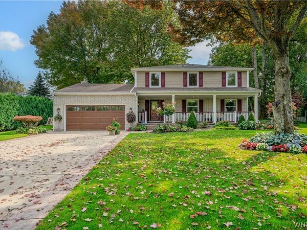 29 Windgate , Orchard Park, NY 14127