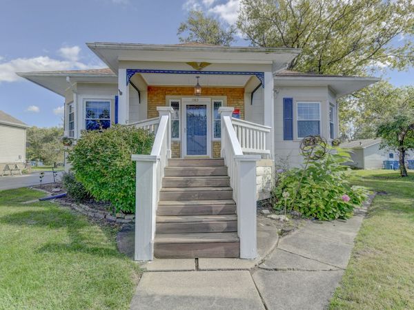 1583 East Avenue , Crete, IL 60417