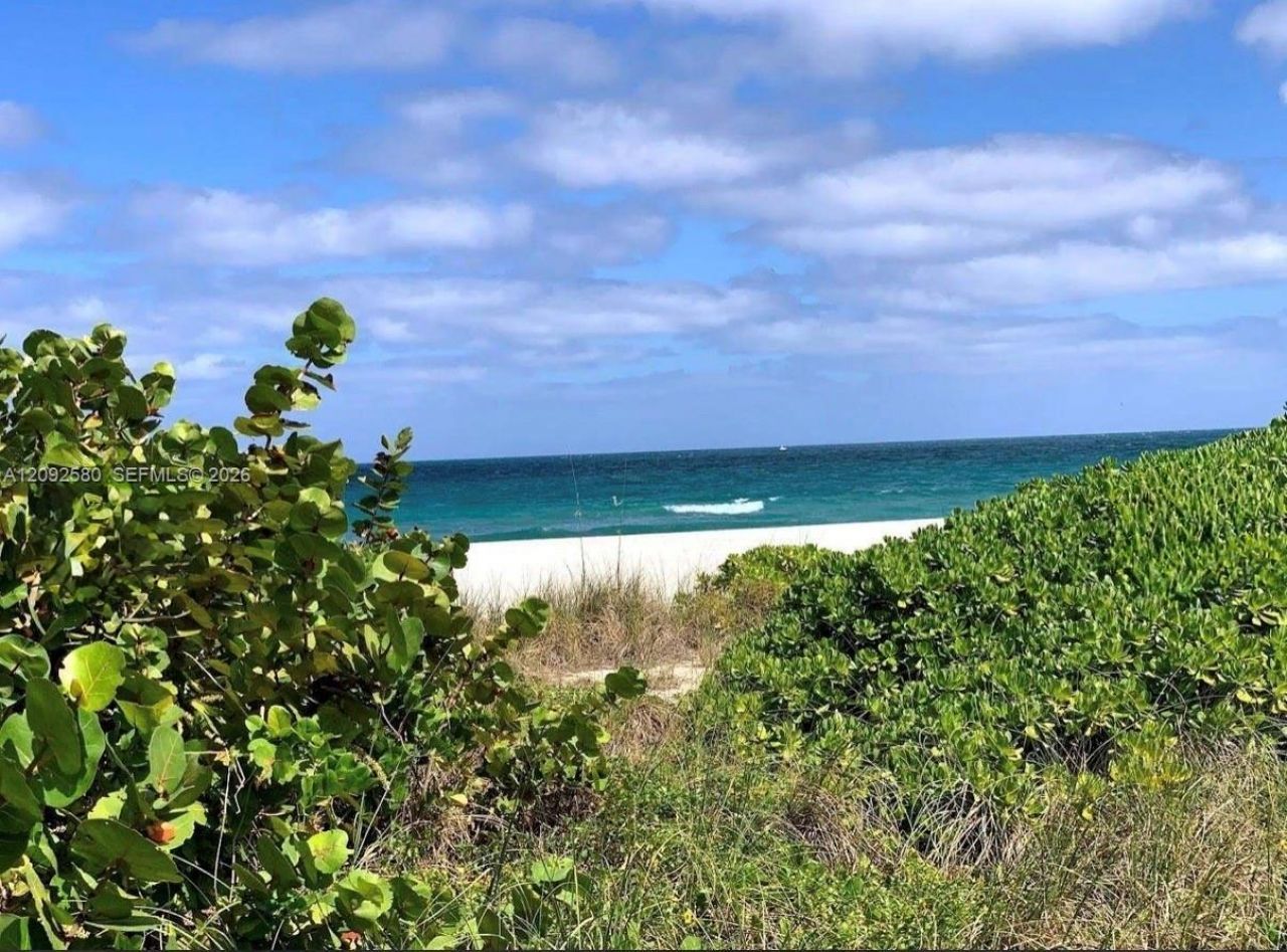 9008 Collins Ave , Unit 402, Surfside, FL 33154 Photo