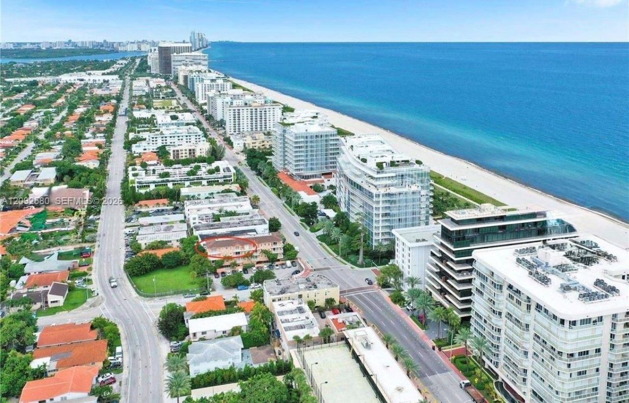 9008 Collins Ave , Unit 402, Surfside, FL 33154 Photo