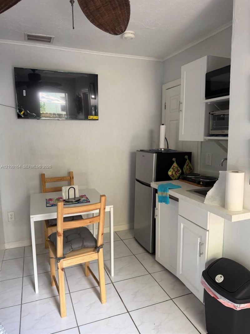 1570 NE 132nd Rd , Unit A, North Miami, FL 33161 Photo