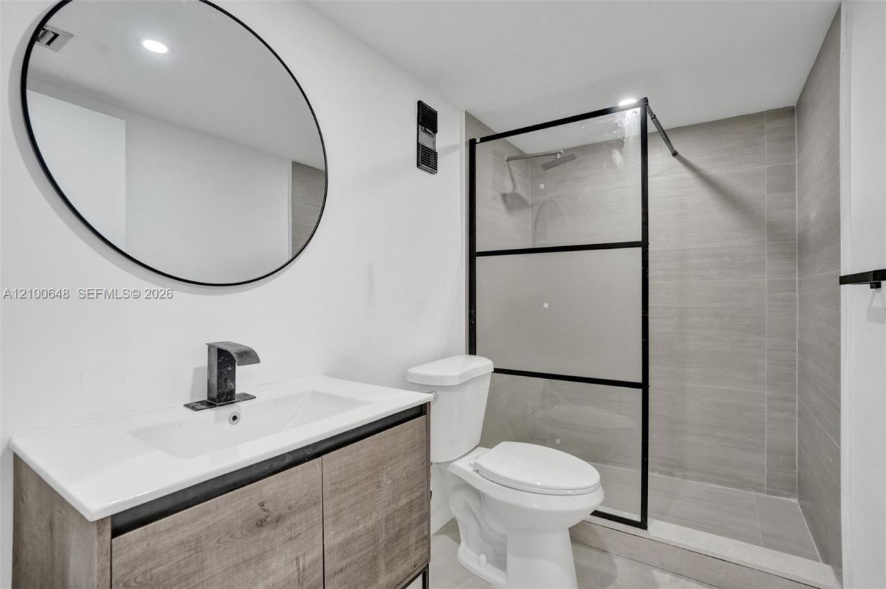 2018 NW 43rd Ter , Unit 8, Lauderhill, FL 33313 Photo
