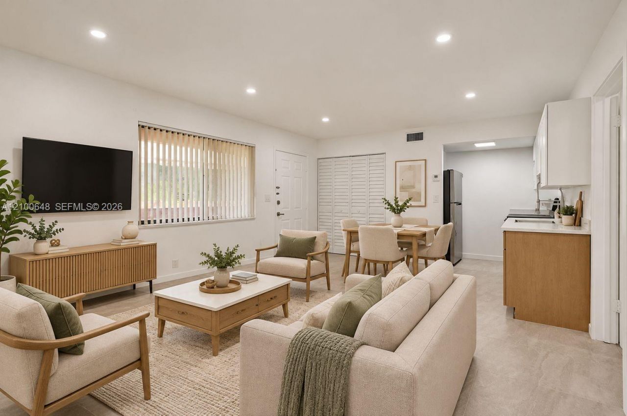 2018 NW 43rd Ter , Unit 8, Lauderhill, FL 33313 Photo