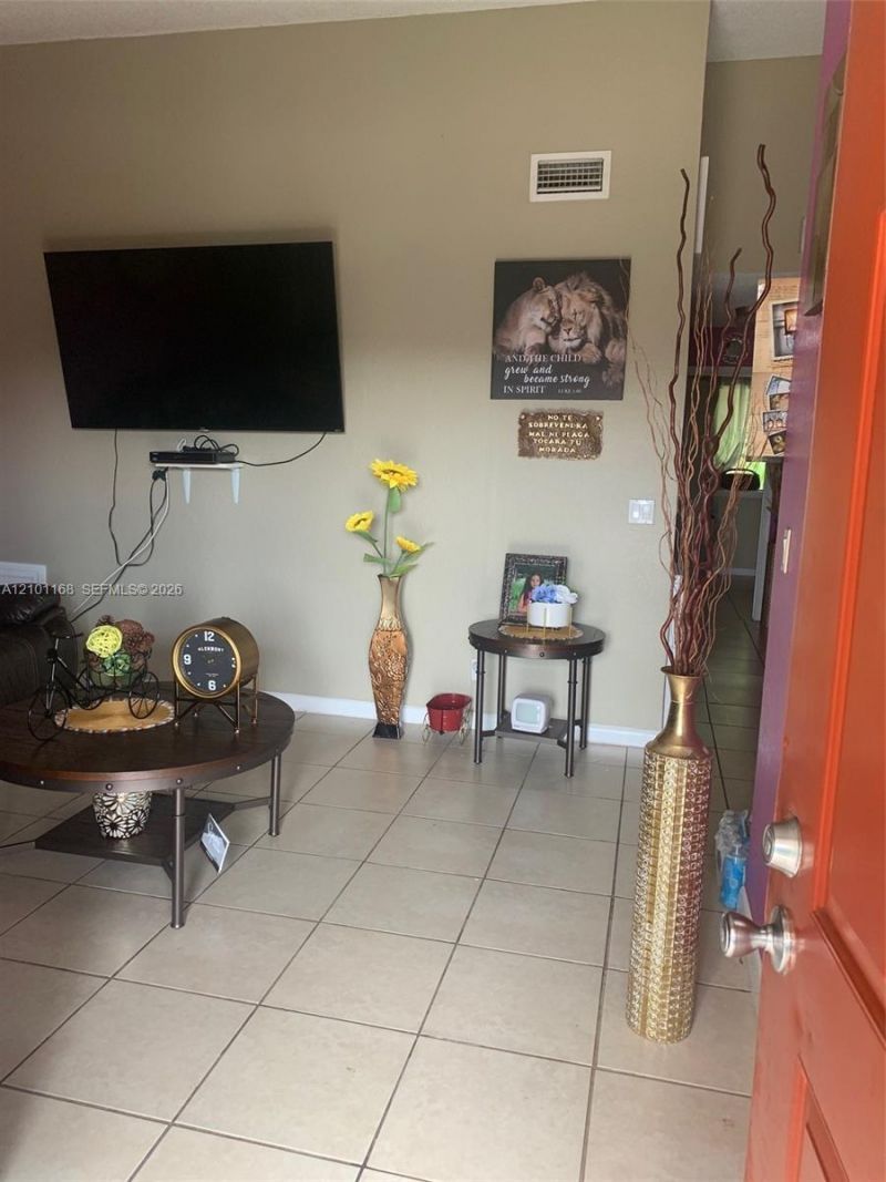 300 Nottingham Cir , Unit J, Greenacres, FL 33463 Photo