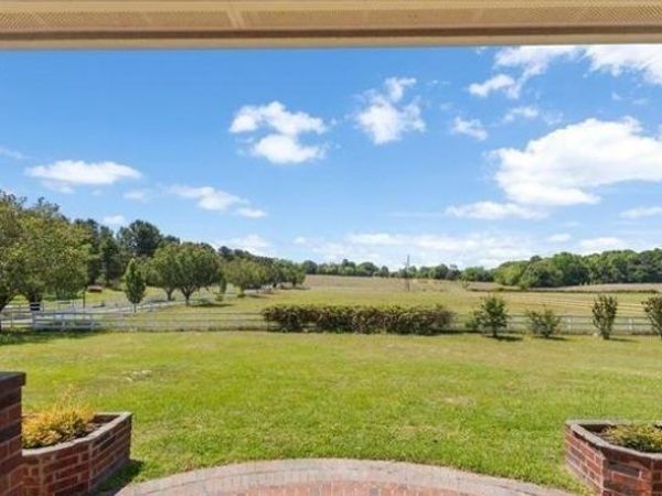 15176 County Road 472 , Tyler, TX 75706
