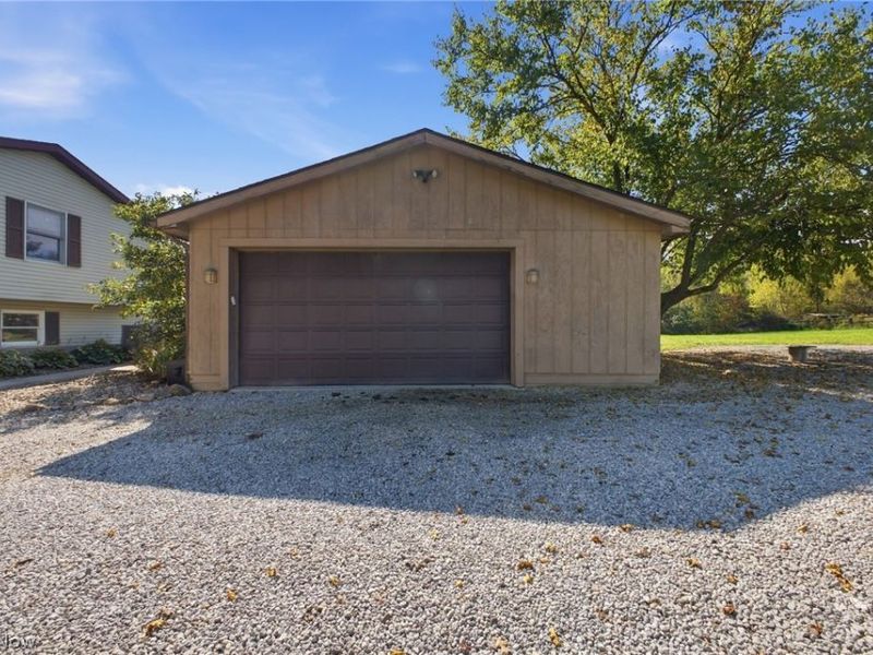 2235 McClintocksburg Road, Deerfield, OH 44411 Photo 20