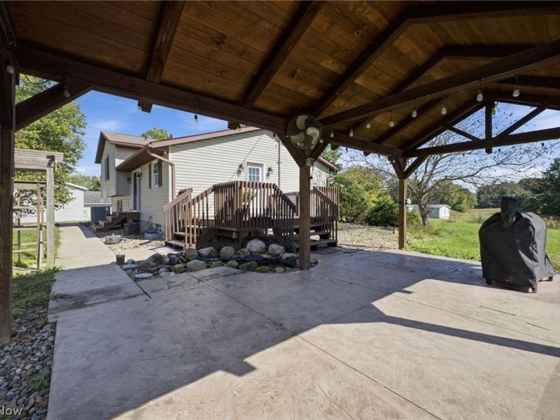 2235 McClintocksburg Road, Deerfield, OH 44411 Photo 29