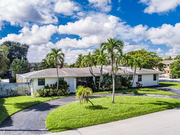 2908 Middle River Drive, Fort Lauderdale, FL 33306